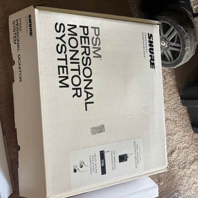 Shure Shure PSM300 P3TRA215CL Wireless In-ear Stereo Personal Monitor System - G20 Band 2025 image 1