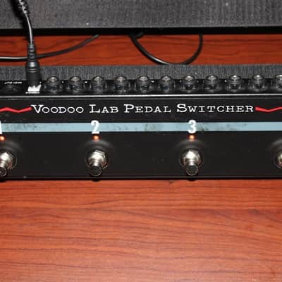 Voodoo Lab Pedal Switcher 4 channel looper true bypass pedal switcher image 2