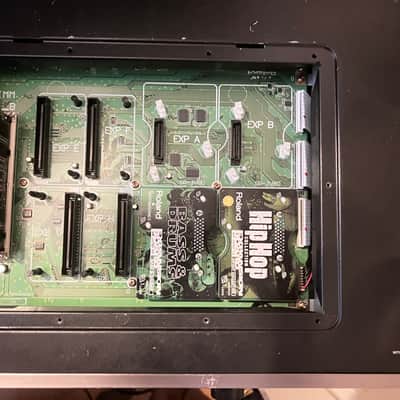 Roland XV-5080 Rackmount Synthesizer – 128MB RAM + SR-JV80 Bass & Drums + Hip Hop Collection image 3