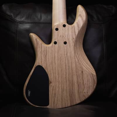 Fodera Emperor 5 Standard Special Quilted Redwood 2025 (8,9 Lbs.) image 9