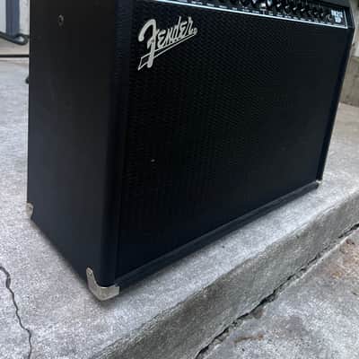 Fender FM 212 DSP 2-Channel 100-Watt 2x12" Solid State Guitar Combo with Onboard Effects 2006 - 2010 - Black image 3