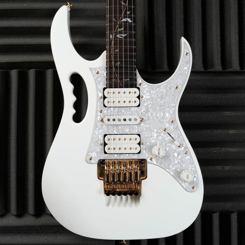 Ibanez JEM7V-WH Steve Vai Signature with Rosewood Fretboard 2009 - White image 1