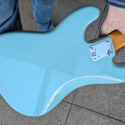 Fender AVRI 1960 P-Bass - Daphne Blue image 3