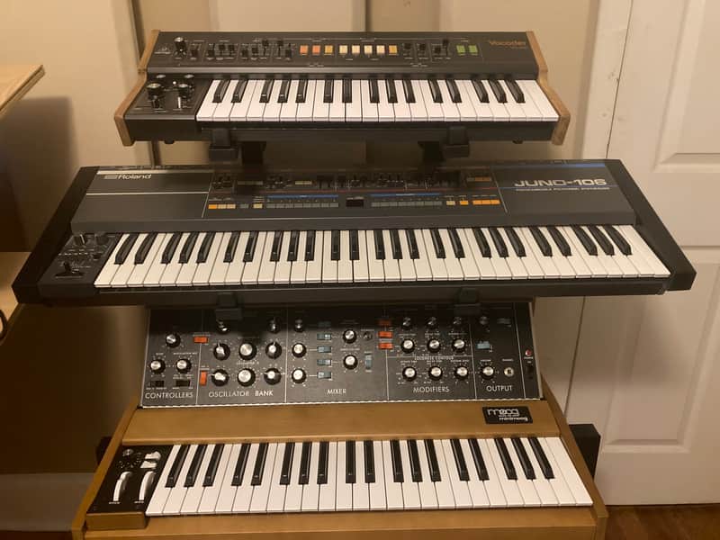 Roland Juno-106 61-Key Programmable Polyphonic Synthesizer image 1