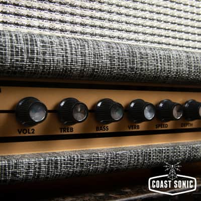 Supro 1696RTH Black Magick Reverb 25-Watt Guitar Amp Head image 5