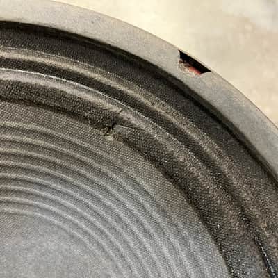 1975 Fender Utah 12" Speaker 8 ohms recone image 2