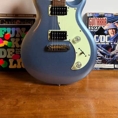 PRS SE Mira 2020 - 2023 - Frost Blue image 1