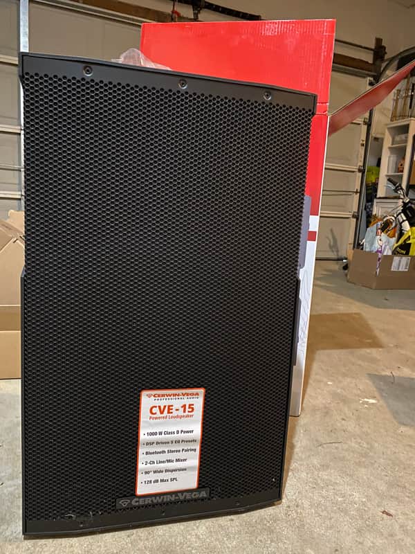 Cerwin-Vega CVE15 Powered Loudspeaker (1000 Watts, 1x15") image 1