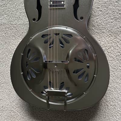 Gretsch G9221 Bobtail Round Neck Acoustic Electric Steel Body Resonator Guitar image 2
