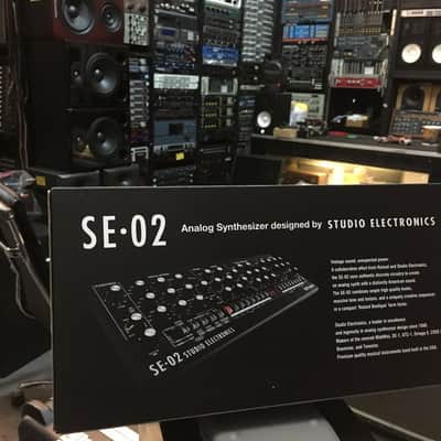Roland SE-02 Boutique Analog Synth Module  Studio Electronics SE02 //ARMENS//