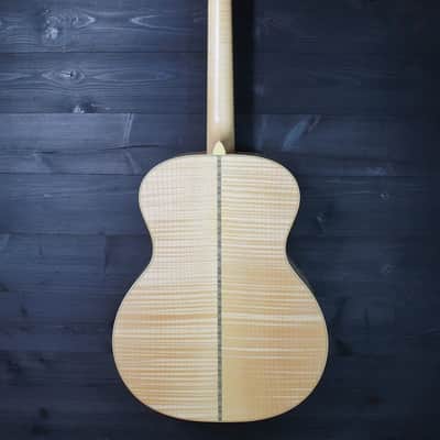 Martin Custom Shop Grand Performance Flamed Maple / Spruce Acoustic Guitar image 3