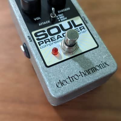 Electro-Harmonix Soul Preacher Nano Compressor / Sustainer 2007 - Present - Cream / Black image 2