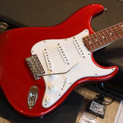 2008 Fender Custom Shop 1966 Stratocaster NOS Electric Guitar Candy Apple Red + COA OHSC image 2