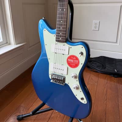 Squier Paranormal Jazzmaster XII 12-String Electric Guitar - Lake Placid Blue image 2