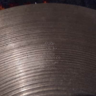 A. Zildjian 18" '60s Stamp Crash Cymbal 1524g - Traditional Bild 3
