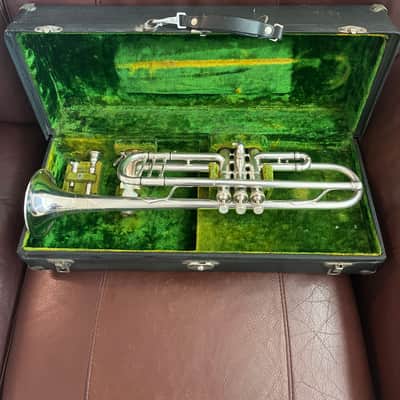 Buescher Model 9 Bb Trumpet (1921) (rare mute) (silver plated) (gold wash bell) (LP) SN 81491 image 2