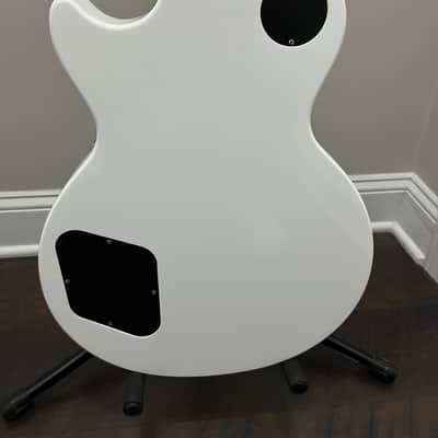 Epiphone Les Paul Studio 2020 - Present Alpine White image 10