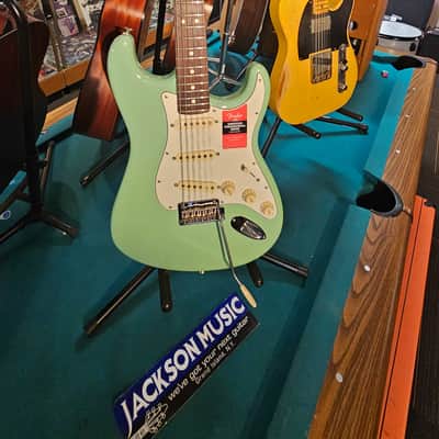Fender American Pro Stratocaster 2019 - Sea Foam Green image 1