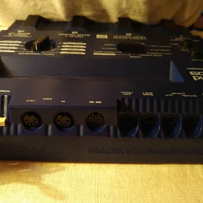 Roland GR-09 Guitar Synth 1990 black image 5
