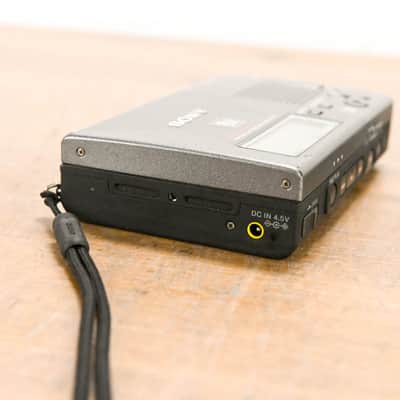 Sony MZ-B3 Portable MiniDisc Recorder (NO POWER SUPPLY) CG01NE0 image 13