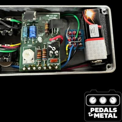 Analogman Sun Face RCA Germanium Fuzz with Sun Dial Knob SD 2018 - Gold X16797 image 9