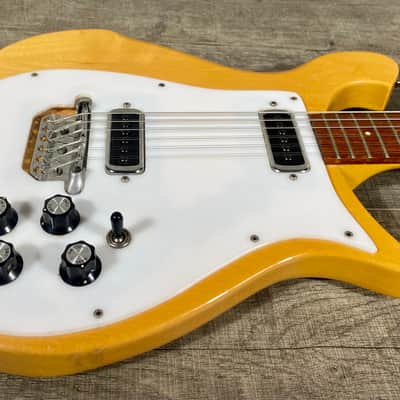 Rickenbacker 450/12 1974 - Mapleglo - Previously Owned by Glenn Cornick of Jethro Tull! image 4