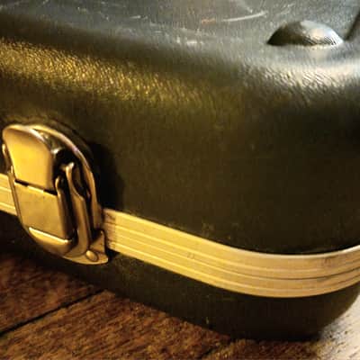 Fender USA Stratocaster / Telecaster Molded Guitar Case Late 1970s  Early 1980's image 5