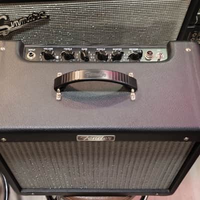 Fender Blues Junior III 15-Watt 1x12" Guitar Combo 2010 - 2017 - Black image 6
