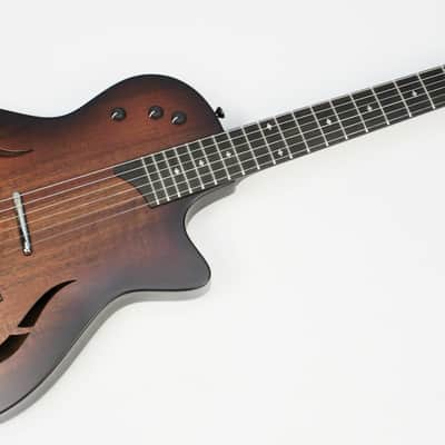 Taylor T5z Classic - 2023 - Acoustic Electric - Natural image 9