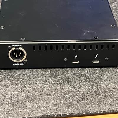 Universal Audio UAD-2 Satellite Thunderbolt 3 OCTO Core Desktop DSP Accelerator 2019 - Present - Gray image 5