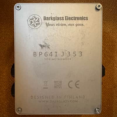 Darkglass Electronics Vintage Deluxe V3 2018 - Present - Silver image 2