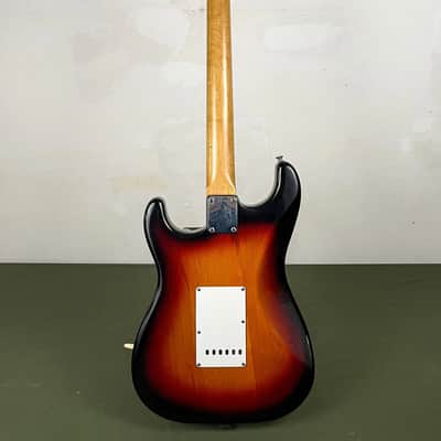 Fender Stratocaster Sunburst Refinnish 1963 image 3