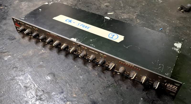 dbx 166XL Stereo Compressor / Limiter / Gate 2000s - Black image 1