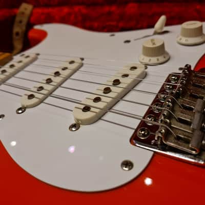 Squier JV Stratocaster 57 Ri 1983 Fiesta Red image 3