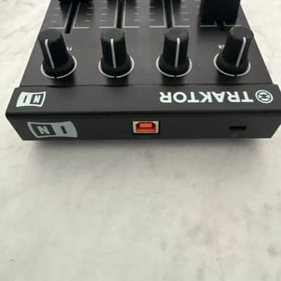 Native Instruments Traktor Kontrol F1 2010s - Black image 6