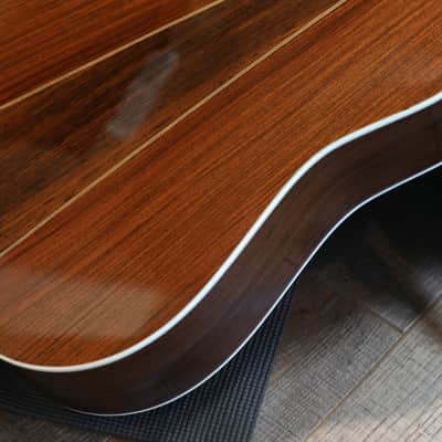 2010 Martin D-35 Dreadnought Acoustic Guitar Natural + OHSC image 16