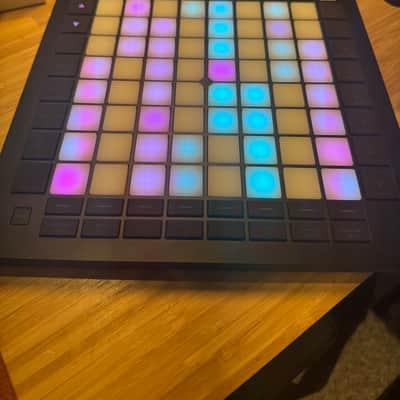 Novation Launchpad Pro MKIII Pad Controller 2020 - Present - Black image 2