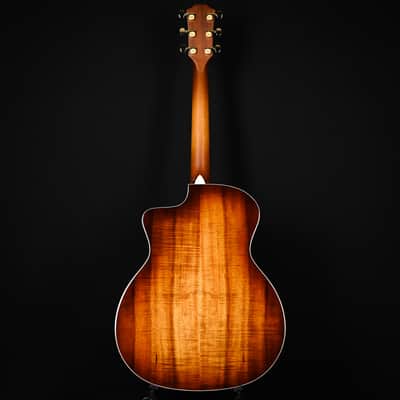 Taylor 214ce-K DLX Special Edition Honeyburst w/ Sitka Spruce Top & Hawaiian Koa Back and Sides Acoustic/ Electric- Honey Sunburst 2026 (2202096534) image 4
