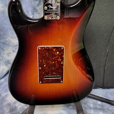 Video Demo 2022 Fender American Professional II Sunburst COA New Fender Locking Tuners Tex Mex Pickups New Strings Case Candy Fender Deluxe Hard Shell Case image 11