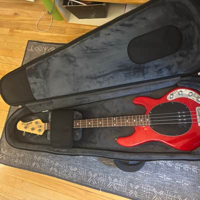 Ernie Ball Music Man Stingray 2000 - translucent Red image 10