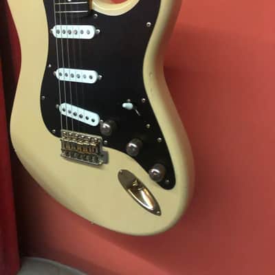 Bill Lawrence BC2E-80G Prince Madcat Masterbuilt Vintage Stratocaster Fender Beater image 6