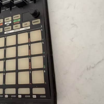 Native Instruments Traktor Kontrol F1 2010s - Black image 2