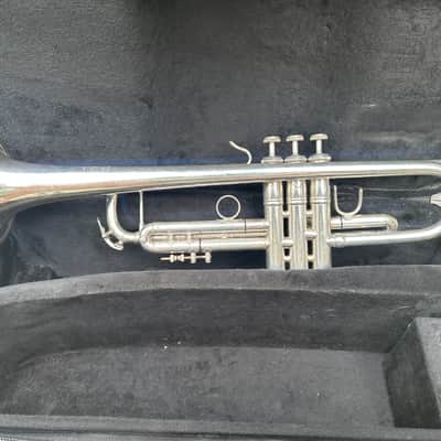 Bach Stradivarius model 25 Circa 1995 - Silver image 1