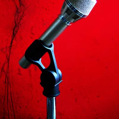 Vintage 1970's AKG D190E Cardioid Dynamic Microphone Low Z w accessories D1000E D190ES image 8