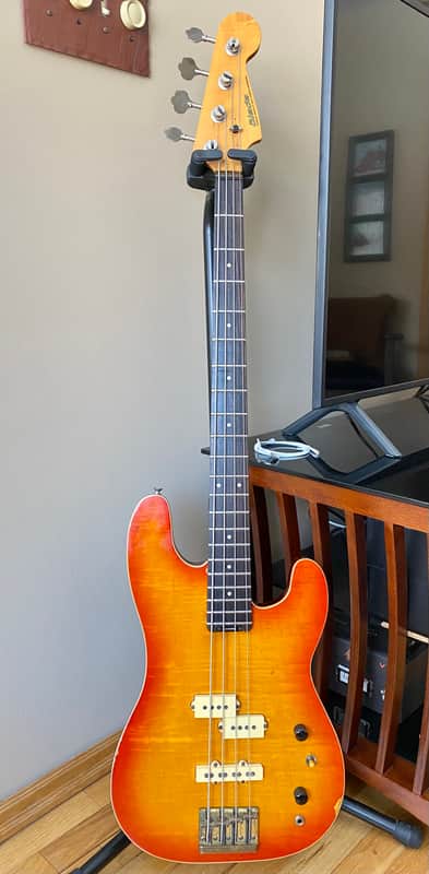 Rare Blade Levinson PJ Bass 1990 Cherry Burst, Maple top. image 1