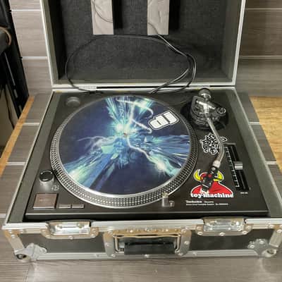 Technics SL-1200MK2 1979 - 2010 - Silver image 1