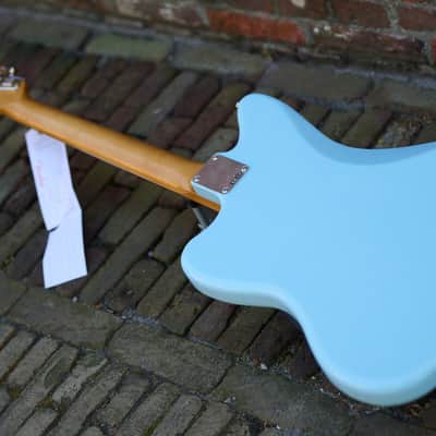Fender Vintera® III Mid '60s Jazzmaster® - Sonic Blue image 8