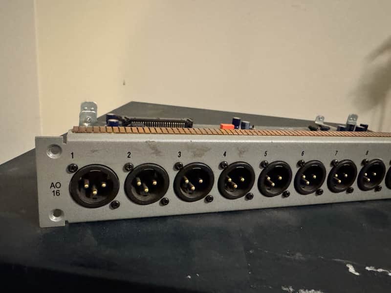 Avid VENUE AO16 Output card 2008 image 1