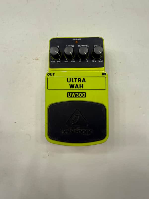Behringer UW300 Ultra Wah Auto Envelope Filter Guitar Effect Pedal image 1
