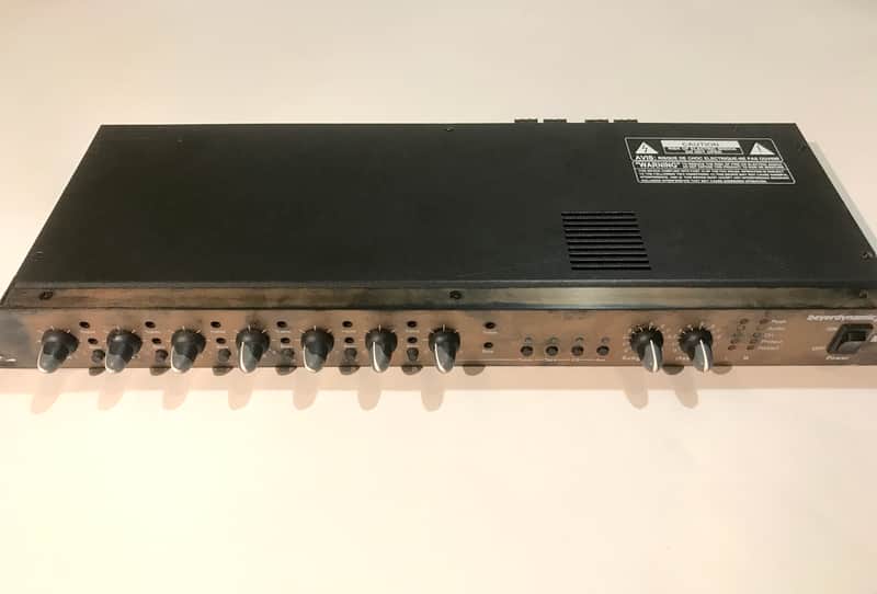 Beyerdynamic MIX-10 NG2 Rackmount microphone mixer image 1